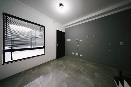 Sala de casa para alugar com 2 quartos, 72m² em Jardim Ponte Rasa, São Paulo