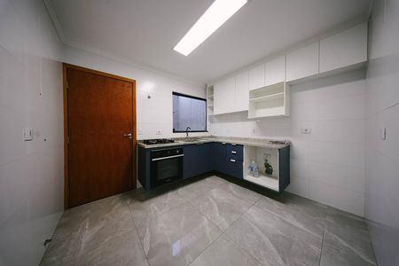 Casa para alugar com 72m², 2 quartos e 2 vagas Casa para alugar com 72m², 2 quartos e 2 vagasCozinha