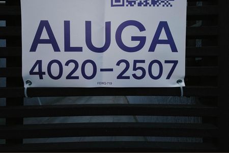 Fachada de casa para alugar com 2 quartos, 72m² em Jardim Ponte Rasa, São Paulo