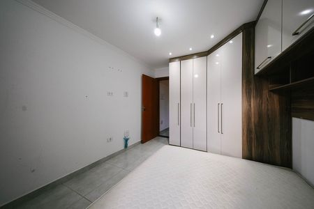 Suíte 1 de casa para alugar com 2 quartos, 72m² em Jardim Ponte Rasa, São Paulo