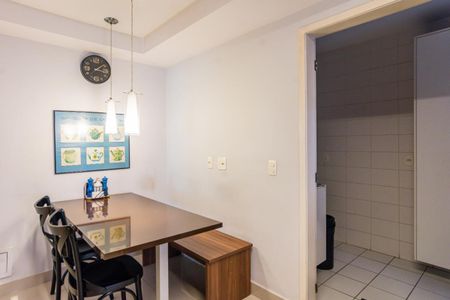 Apartamento à venda com 3 quartos, 209m² em Santo Amaro, São Paulo