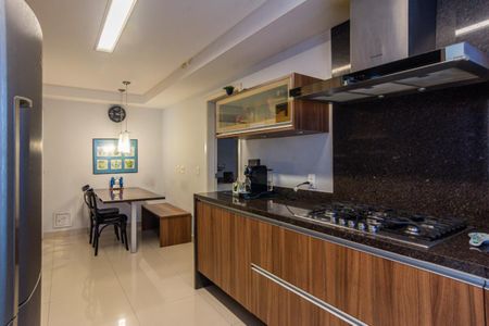 Apartamento à venda com 3 quartos, 209m² em Santo Amaro, São Paulo