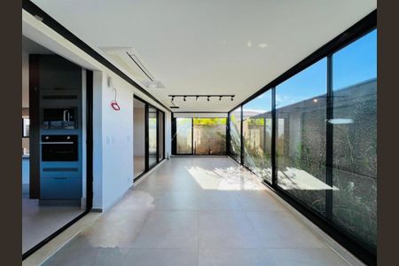 Casa de Condomínio à venda com 3 quartos, 200m² em Vila José Iório, Campinas