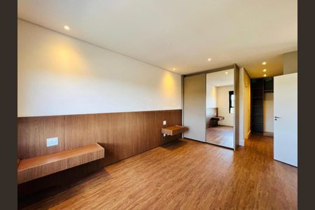 Casa de Condomínio à venda com 3 quartos, 200m² em Vila José Iório, Campinas