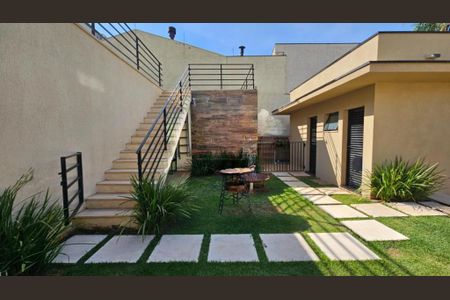 Casa de condomínio à venda com 246m², 3 quartos e 4 vagas