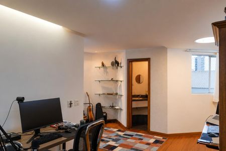 Apartamento à venda com 325m², 3 quartos e 3 vagas Apartamento à venda com 325m², 3 quartos e 3 vagasFoto 13