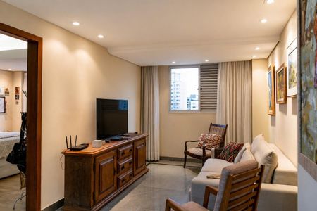 Apartamento à venda com 325m², 3 quartos e 3 vagas Apartamento à venda com 325m², 3 quartos e 3 vagasFoto 01