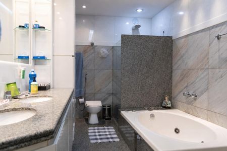 Apartamento à venda com 325m², 3 quartos e 3 vagas Apartamento à venda com 325m², 3 quartos e 3 vagasFoto 14