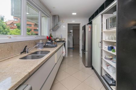 Apartamento para alugar com 312m², 3 quartos e 3 vagas Apartamento para alugar com 312m², 3 quartos e 3 vagasCozinha