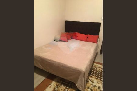 Casa à venda com 3 quartos, 345m² em Jardim Ouro Preto, Taboão da Serra