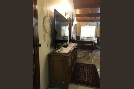Casa à venda com 3 quartos, 345m² em Jardim Ouro Preto, Taboão da Serra
