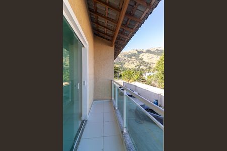 Casa de condomínio para alugar com 65m², 2 quartos e 1 vaga Casa de condomínio para alugar com 65m², 2 quartos e 1 vagaSacada