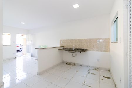 Casa de condomínio para alugar com 65m², 2 quartos e 1 vaga Casa de condomínio para alugar com 65m², 2 quartos e 1 vagaCozinha