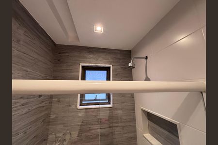 Apartamento à venda com 350m², 3 quartos e 4 vagas Apartamento à venda com 350m², 3 quartos e 4 vagasBanheiro da Suíte 3