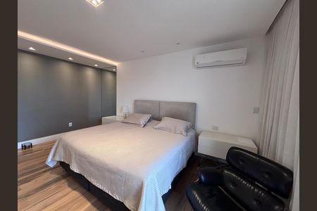 Suite 1 de apartamento à venda com 3 quartos, 350m² em Recreio dos Bandeirantes, Rio de Janeiro