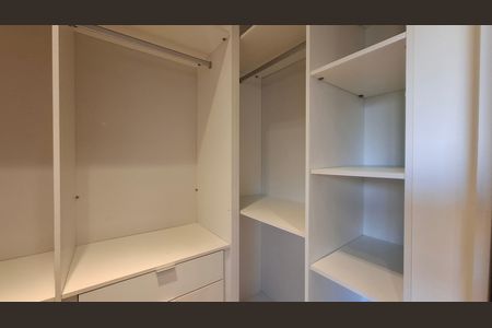 Closet Quarto 1 suíte  de apartamento à venda com 2 quartos, 88m² em Campestre, Santo André