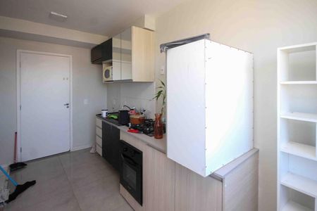 Sala de apartamento para alugar com 1 quarto, 24m² em Cidade Satelite Santa Barbara, São Paulo