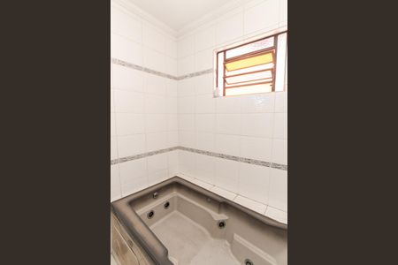 Casa para alugar com 300m², 3 quartos e 4 vagas Casa para alugar com 300m², 3 quartos e 4 vagasBanheiro da Suíte