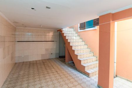 Área de Serviço de casa para alugar com 3 quartos, 300m² em Vila Constança, São Paulo