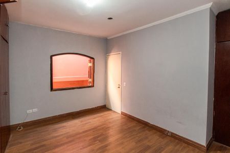 Casa para alugar com 300m², 3 quartos e 4 vagas Casa para alugar com 300m², 3 quartos e 4 vagasSuíte