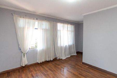 Casa para alugar com 300m², 3 quartos e 4 vagas Casa para alugar com 300m², 3 quartos e 4 vagasQuarto 2