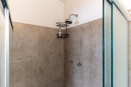 Apartamento à venda com 210m², 4 quartos e 1 vaga Apartamento à venda com 210m², 4 quartos e 1 vagaBanheiro da Suíte