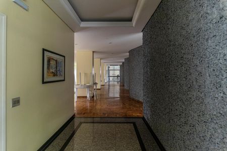 Apartamento à venda com 210m², 4 quartos e 1 vaga Apartamento à venda com 210m², 4 quartos e 1 vagaSalão de Festas