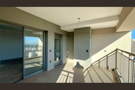 Varanda de apartamento à venda com 2 quartos, 77m² em Pinheiros, São Paulo