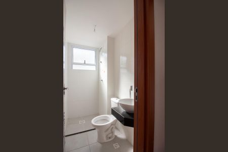 Apartamento para alugar com 50m², 2 quartos e 1 vaga Apartamento para alugar com 50m², 2 quartos e 1 vagaBanheiro