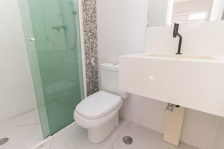 Apartamento para alugar com 63m², 3 quartos e 1 vaga Apartamento para alugar com 63m², 3 quartos e 1 vagaBanheiro da Suíte
