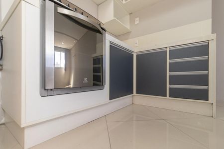 Cozinha de apartamento para alugar com 3 quartos, 63m² em Jardim Vila Formosa, São Paulo