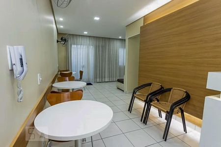 Apartamento para alugar com 63m², 3 quartos e 1 vaga Apartamento para alugar com 63m², 3 quartos e 1 vagaÁrea comum - Salão de festas