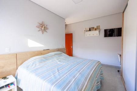 Casa de condomínio para alugar com 160m², 3 quartos e 4 vagas