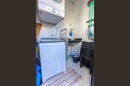 Casa de condomínio para alugar com 160m², 3 quartos e 4 vagas