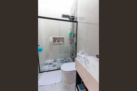 Casa de condomínio para alugar com 160m², 3 quartos e 4 vagas