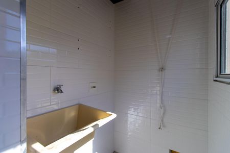 Apartamento para alugar com 47m², 2 quartos e 1 vagaÁrea de Serviço