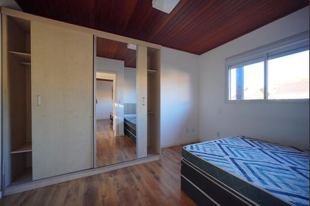 Casa para alugar com 110m², 2 quartos e 2 vagasSuíte1
