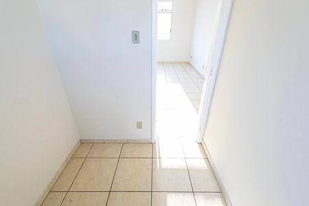 quarto de serviço / DCE de apartamento para alugar com 2 quartos, 77m² em Liberdade, Belo Horizonte
