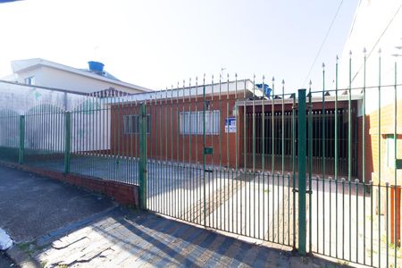 Fachada de casa à venda com 3 quartos, 138m² em Vila Mendes, São Paulo