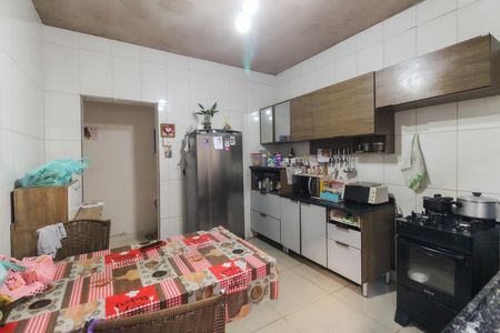 Cozinha de casa para alugar com 4 quartos, 130m² em Cidade Tiradentes, São Paulo