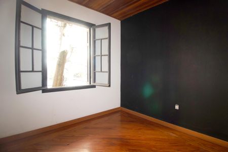 Casa para alugar com 230m², 3 quartos e 2 vagas Casa para alugar com 230m², 3 quartos e 2 vagasQuarto