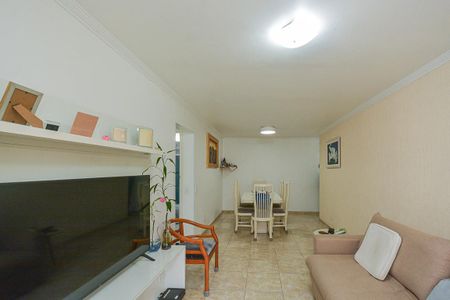 Apartamento à venda com 114m², 3 quartos e 1 vaga Apartamento à venda com 114m², 3 quartos e 1 vagaSala