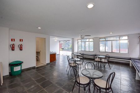 Apartamento à venda com 114m², 3 quartos e 1 vaga Apartamento à venda com 114m², 3 quartos e 1 vagaÁrea comum - Salão de festas