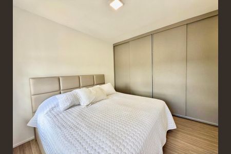 Apartamento à venda com 73m², 2 quartos e 2 vagas