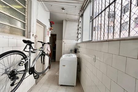 Apartamento para alugar com 218m², 3 quartos e 1 vaga Apartamento para alugar com 218m², 3 quartos e 1 vagaÁrea de Serviço