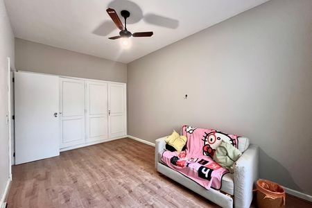Apartamento para alugar com 218m², 3 quartos e 1 vaga Apartamento para alugar com 218m², 3 quartos e 1 vagaQuarto 1