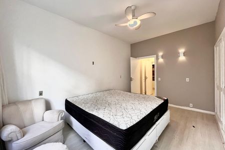 Apartamento para alugar com 218m², 3 quartos e 1 vaga Apartamento para alugar com 218m², 3 quartos e 1 vagaSuite