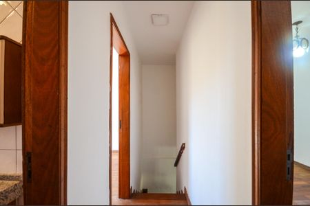 Corredor de casa à venda com 2 quartos, 75m² em Vila Progresso (zona Norte), São Paulo