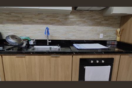 Cozinha de casa à venda com 2 quartos, 85m² em Jardim Mangalot, São Paulo
