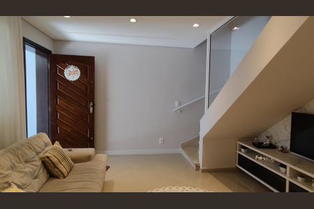 Sala de casa à venda com 2 quartos, 85m² em Jardim Mangalot, São Paulo